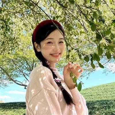女猫